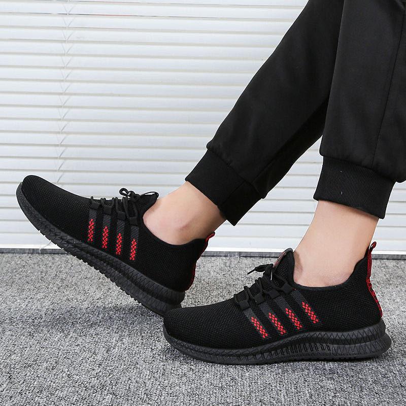 Men’s Lightweight Breathable Slip-On Running Shoes