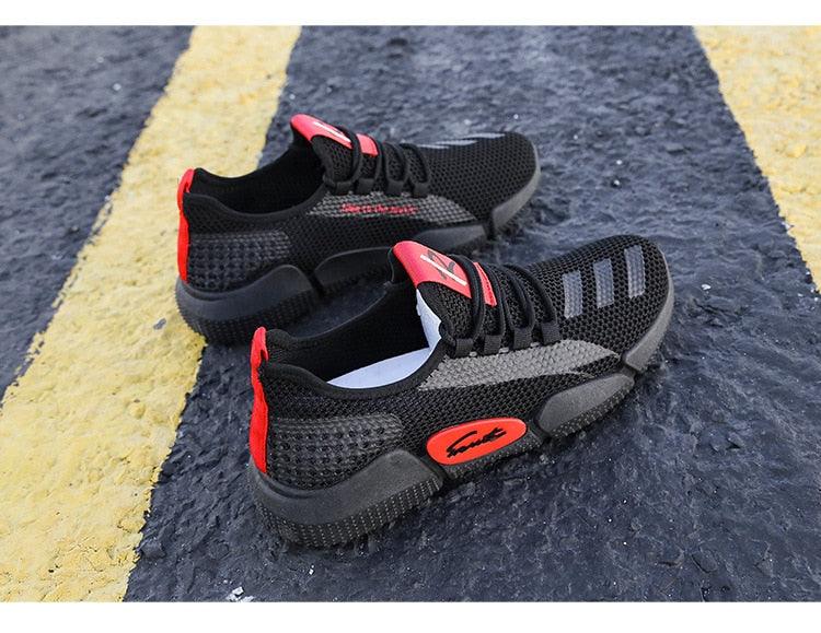 Men’s Lightweight Breathable Slip-On Running Shoes