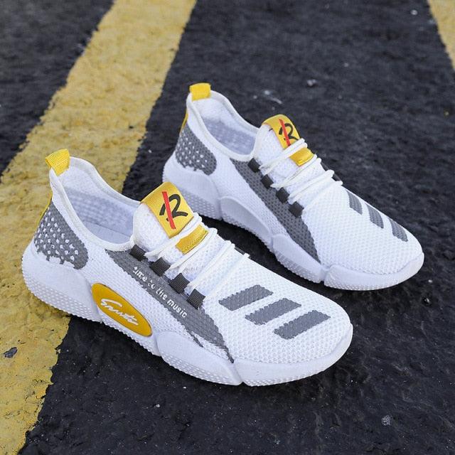 Men’s Lightweight Breathable Slip-On Running Shoes